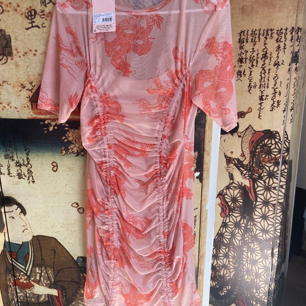NEW Misguided brand Pink Dragon mini dress